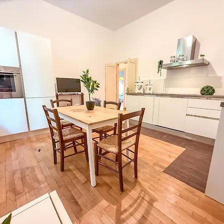 Merlini - Mare In Pineta Apartment